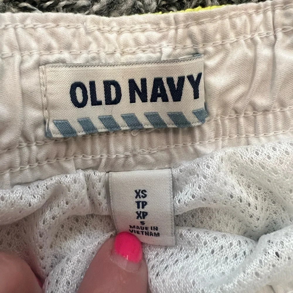 Old Navy Boys Hibiscus Cargo Swim Trunks - Size XS (5)
